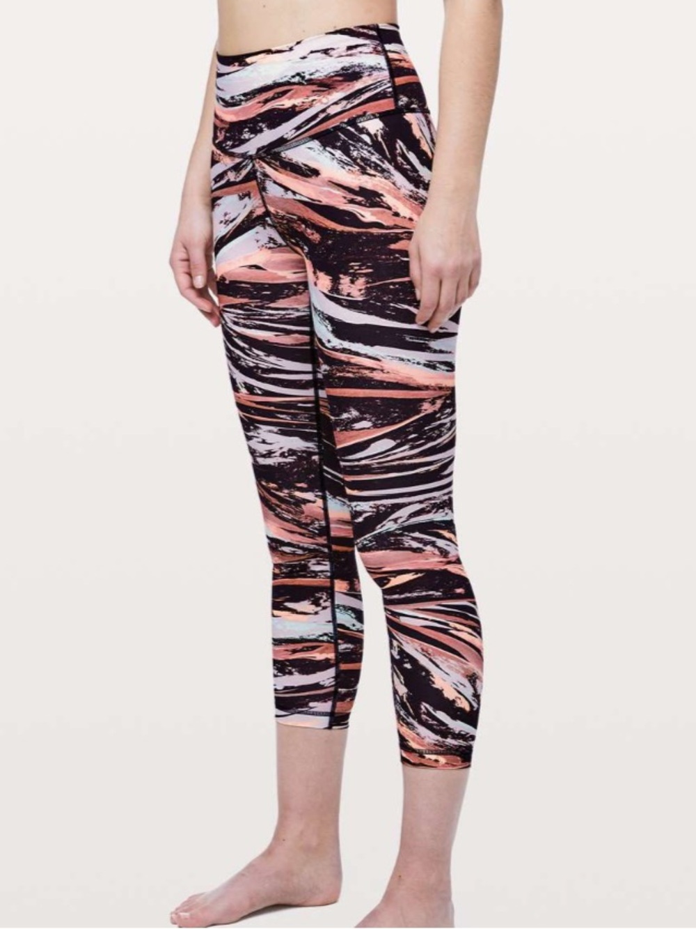 Lululemon Wunder Under HR tight 25" - Sz 12